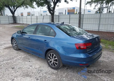 2018 Volkswagen Jetta 1.4T Se/1.4T Wolfsburg Edition z USA, uszkodzony, nr VIN 3VWDB7AJ2JM261704